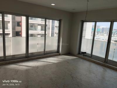 Bedroom Image of 3500 Sq.ft 4 BHK Apartment / Flat for rent in Union Residency, Piplod Surat for Rs. 60000