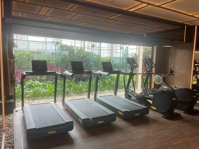 Balcony Image of 900 Sq.ft 2 BHK Apartment / Flat for sale in Piramal Mahalaxmi, Worli Mumbai for Rs. 47500000