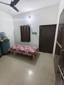 Bedroom Image of 850 Sq.ft 1 BHK Apartment / Flat for rent in Prahlad Nagar Ahmedabad for Rs. 18000