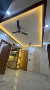 Living Room Image of 1050 Sq.ft 2 BHK Apartment / Flat for sale in SAP Rise, Sector 73 Noida for Rs. 3825000