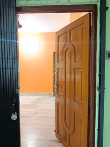 Main Entrance Image of 1100 Sq.ft 3 BHK Apartment / Flat for rent in South Dum Dum Kolkata for Rs. 16000