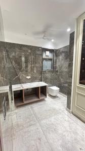 Bedroom Image of 3400 Sq.ft 4 BHK Builder Floor for sale in Rajinder Nagar New Delhi for Rs. 110000000