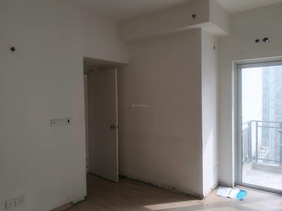 Bedroom Image of 1650 Sq.ft 3 BHK Apartment / Flat for rent in DLF Capital Greens, Karampura New Delhi for Rs. 55000
