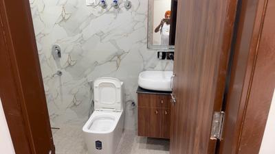 Bedroom Image of 1500 Sq.ft 1 BHK Builder Floor for rent in Sector 39 Gurgaon for Rs. 32000
