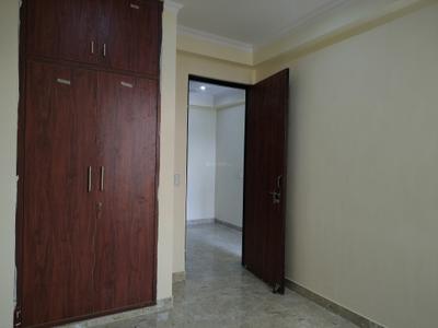 Bedroom Image of 635 Sq.ft 2 BHK Apartment / Flat for rent in Khanpur New Delhi for Rs. 17000