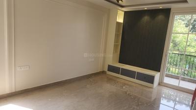 Bedroom Image of 2340 Sq.ft 3 BHK Builder Floor for sale in Anand Vihar New Delhi for Rs. 50000000