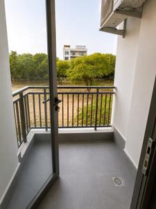 Balcony Image of 530 Sq.ft 1 RK Independent House for rent in DLF Pink Town House, DLF Phase 3 Gurgaon for Rs. 19000