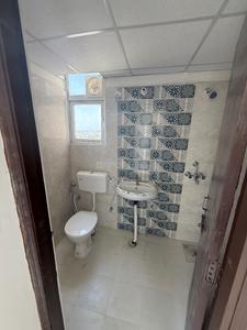 Bathroom Image of 660 Sq.ft 2 BHK Apartment / Flat for sale in Signature Global Proxima, Sector 89 Gurgaon for Rs. 7560000