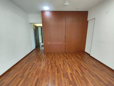 Bedroom Image of 1600 Sq.ft 3 BHK Apartment / Flat for rent in Raheja Imperia, Lower Parel Mumbai for Rs. 365000