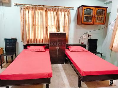 Bedroom Image of Fiza girl's pg in Subhanpura, Vadodara