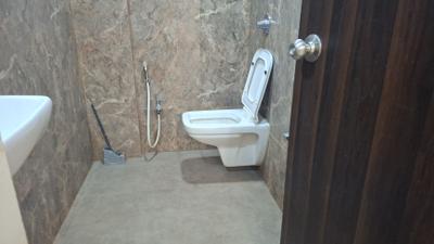 Bathroom Image of 1100 Sq.ft 1.5 BHK Apartment / Flat for sale in Patel Rudra Palace, Taloja Navi Mumbai for Rs. 10500000
