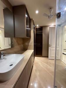 Image of 2457 Sq.ft 4 BHK Builder Floor for sale in Hauz Khas, New Delhi for Rs. 125000000