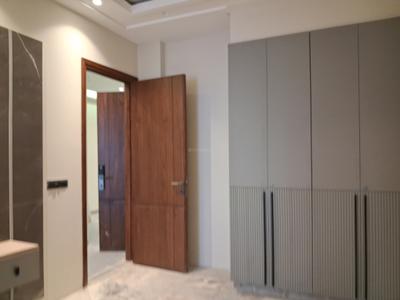 Bedroom Image of 1350 Sq.ft 3 BHK Builder Floor for sale in Paschim Vihar New Delhi for Rs. 27000000