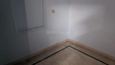 Bedroom Image of 680 Sq.ft 2 BHK Apartment / Flat for rent in DDA Flats, Vikaspuri New Delhi for Rs. 18000