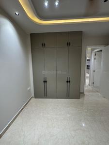 Bedroom Image of 1440 Sq.ft 3 BHK Builder Floor for sale in Rajouri Garden New Delhi for Rs. 26500000