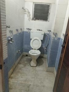 Bathroom Image of 1000 Sq.ft 2 BHK Builder Floor for rent in Dum Dum Kolkata for Rs. 14000