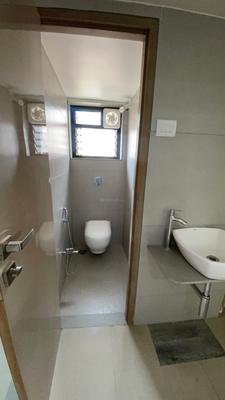 Image of 650 Sq.ft 2 BHK Apartment / Flat for rent in Ramdaspeth, Nagpur for Rs. 35000