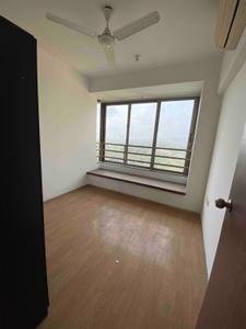 Bedroom Image of 1350 Sq.ft 3 BHK Apartment / Flat for rent in Oberoi Splendor, Jogeshwari East Mumbai for Rs. 160000