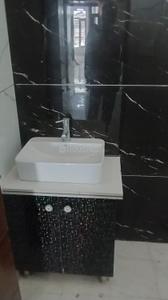 Bathroom Image of 1650 Sq.ft 3 BHK Apartment / Flat for rent in Doon Capital Paradise, Dehrakhas Dehradun for Rs. 52000