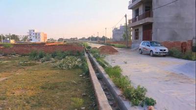 Image of 1800 Sq.ft Residential Plot / Land for sale in Sector 142, Noida for Rs. 3500000