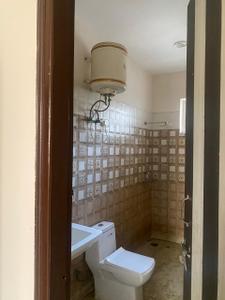 Image of 900 Sq.ft 1 BHK Independent House for rent in Unitech The Palms, Sector 41, Gurgaon for Rs. 25000