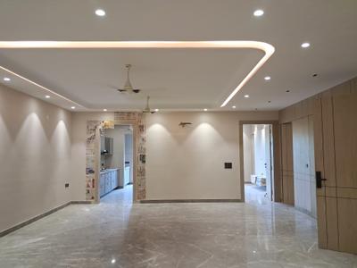 Living Room Image of 2700 Sq.ft 4 BHK Builder Floor for sale in Paschim Vihar New Delhi for Rs. 60000000