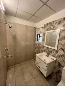 Image of 1895 Sq.ft 3.5 BHK Apartment / Flat for rent in Golfgreen Elite Golf Green, Sector 79, Noida for Rs. 55000