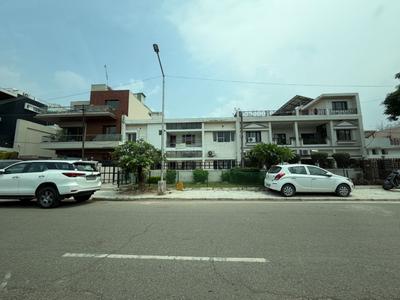 Image of 5000 Sq.ft 4 BHK Independent House for sale in Sector 28, Chandigarh for Rs. 240000000