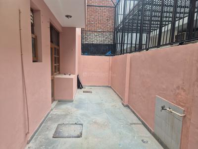 Balcony Image of 2200 Sq.ft 3 BHK Builder Floor for rent in Sector 41 Noida for Rs. 30000