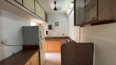 Kitchen Image of 1300 Sq.ft 3 BHK Apartment / Flat for rent in Race Course Vadodara for Rs. 25000