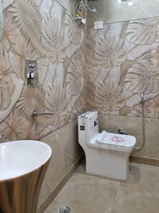 Common Bathroom Image of 600 Sq.ft 2 BHK Apartment / Flat for sale in Dwarka Mor New Delhi for Rs. 4500000