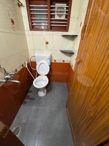 Bathroom Image of 1200 Sq.ft 2 BHK Independent House for rent in Kaval Bairasandra Bengaluru for Rs. 18000