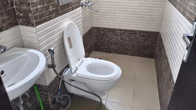 Image of 2400 Sq.ft 4 BHK Apartment / Flat for rent in Sector 11 Dwarka, New Delhi for Rs. 60000