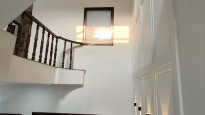 Living Room Image of 6000 Sq.ft 5 BHK Independent House for sale in Sector 41 Noida for Rs. 70000000