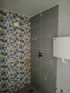 Common Bathroom Image of 625 Sq.ft 1 BHK Apartment / Flat for sale in Haware Citi , Kasarvadavali Thane for Rs. 4390000