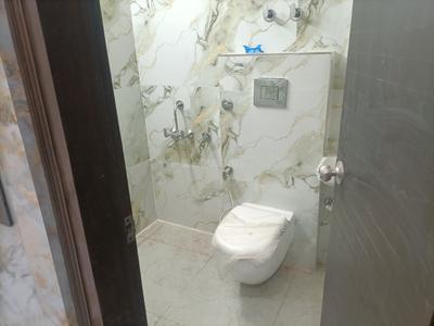 Bathroom Image of 900 Sq.ft 2 BHK Builder Floor for sale in Krishna Nagar New Delhi for Rs. 12000000