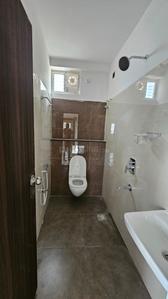 Bathroom Image of 1800 Sq.ft 3 BHK Apartment / Flat for rent in Hitech City Hyderabad for Rs. 60000