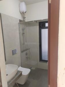 Bathroom Image of 900 Sq.ft 2 BHK Apartment / Flat for rent in Dynamix Divum, Malad East Mumbai for Rs. 72000