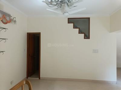 Hall Image of 2200 Sq.ft 3 BHK Apartment / Flat for rent in DDA Sector Pocket B C, Vasant Kunj New Delhi for Rs. 85000