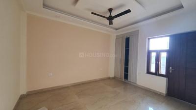 Bedroom Image of 2300 Sq.ft 3 BHK Builder Floor for rent in Sector 30 Faridabad for Rs. 40000