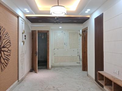 Living Room Image of 1650 Sq.ft 3.5 BHK Apartment / Flat for sale in Capital Home 102, Sector 102 Noida for Rs. 6700000