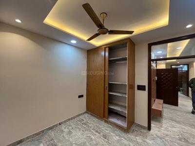 Bedroom Image of 900 Sq.ft 3 BHK Builder Floor for sale in Rajouri Garden New Delhi for Rs. 14500000