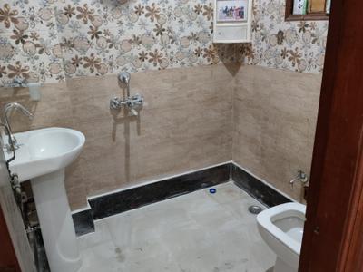 Image of 950 Sq.ft 2 BHK Independent House for rent in Vasant Kunj, New Delhi for Rs. 26000