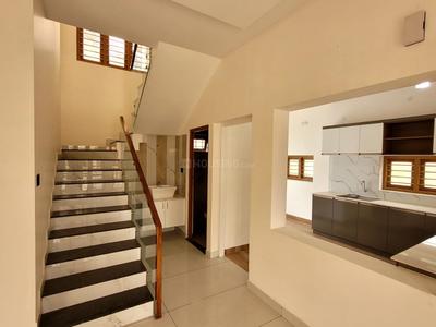 Hall Image of 2650 Sq.ft 4 BHK Independent House for sale in Thevakkal Kochi for Rs. 14000000