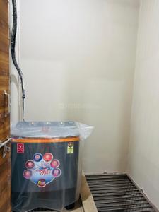 Kitchen Image of 1480 Sq.ft 2 BHK Builder Floor for rent in Big Block Builder Floor, Sector 46 Gurgaon for Rs. 40000