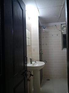Common Bathroom Image of 1500 Sq.ft 3.5 BHK Apartment / Flat for rent in Amrapali Zodiac, Sector 120 Noida for Rs. 27500