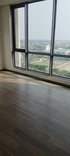 Urbana New Towers Main Image 1