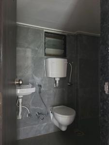 Common Bathroom One Image of 750 Sq.ft 2 BHK Apartment / Flat for rent in Rashmi Classic, Nalasopara East Nala Sopara for Rs. 16000