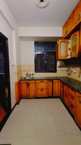 Kitchen Image of 2170 Sq.ft 4 BHK Apartment / Flat for rent in Express Garden, Indirapuram Ghaziabad for Rs. 40000