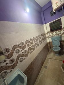 Bathroom Image of 1550 Sq.ft 3 BHK Independent House for rent in Medavakkam Chennai for Rs. 27000